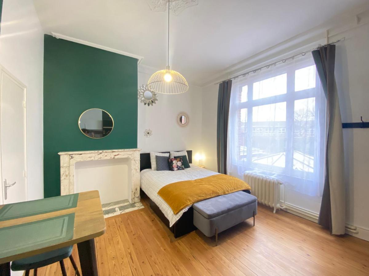 Residence Adam A Part 瓦朗西纳 外观 照片